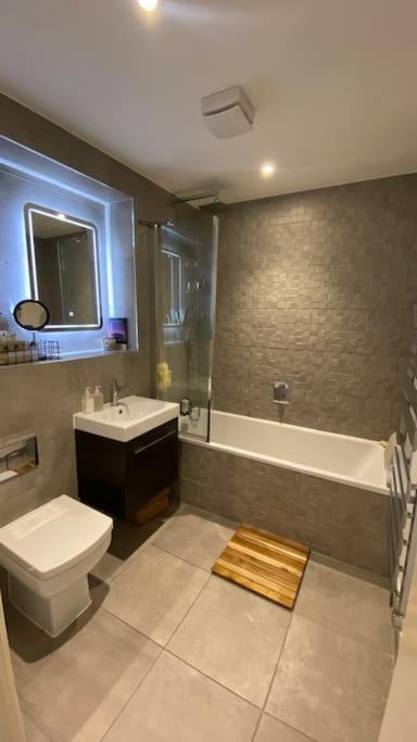 London Luxe: Stylish Studio 외부 사진